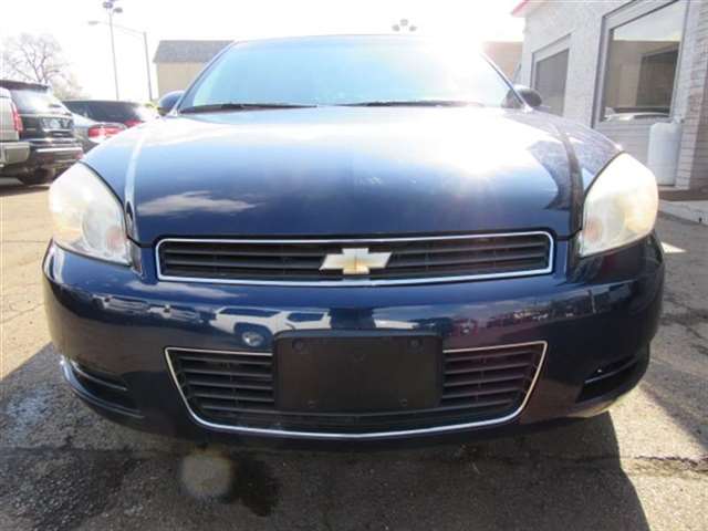 2010 Chevrolet Impala Police 4dr Sedan w/1LS